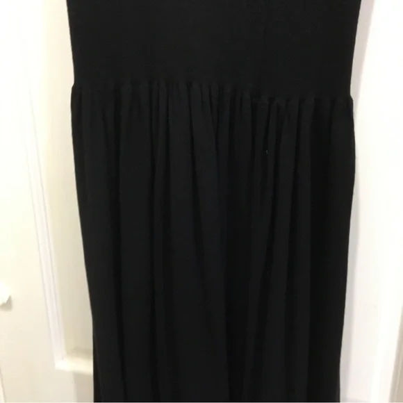 DKNY unusual black wool skirt